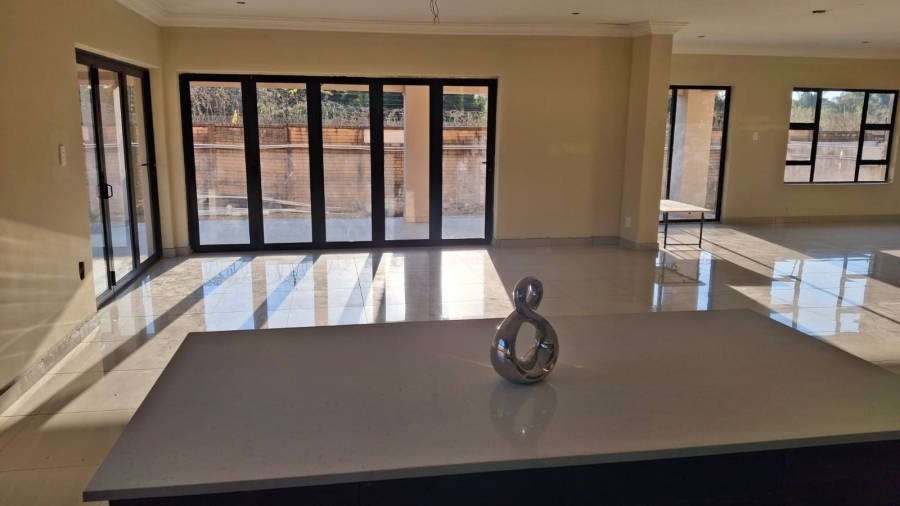 To Let 5 Bedroom Property for Rent in Willow Park Manor Gauteng