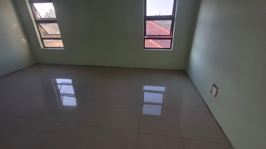 To Let 5 Bedroom Property for Rent in Willow Park Manor Gauteng