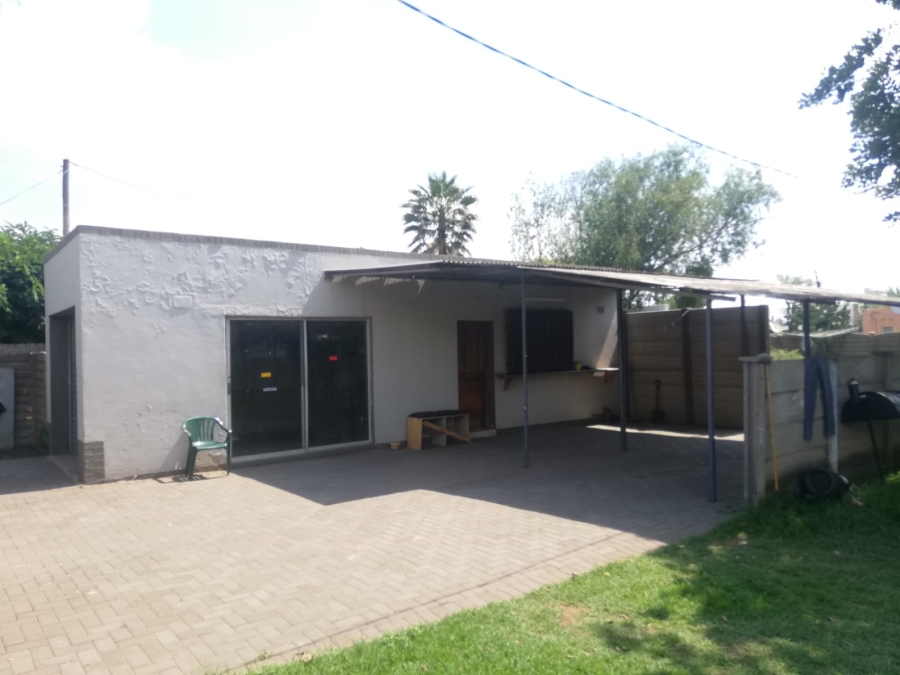 3 Bedroom Property for Sale in Three Rivers Gauteng