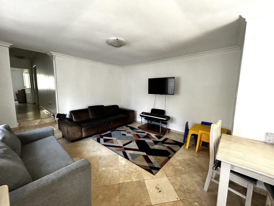 3 Bedroom Property for Sale in Oaklands Gauteng