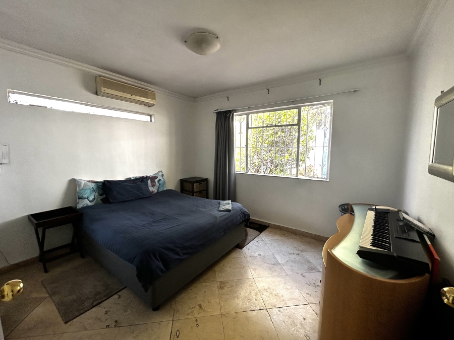 3 Bedroom Property for Sale in Oaklands Gauteng
