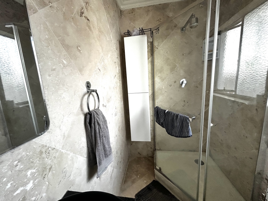 3 Bedroom Property for Sale in Oaklands Gauteng