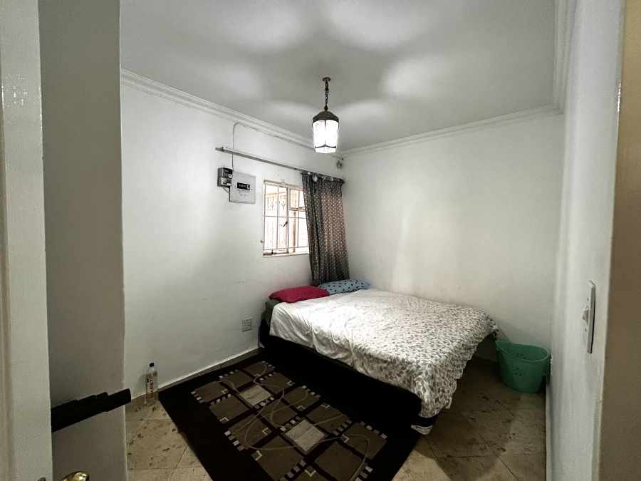 3 Bedroom Property for Sale in Oaklands Gauteng