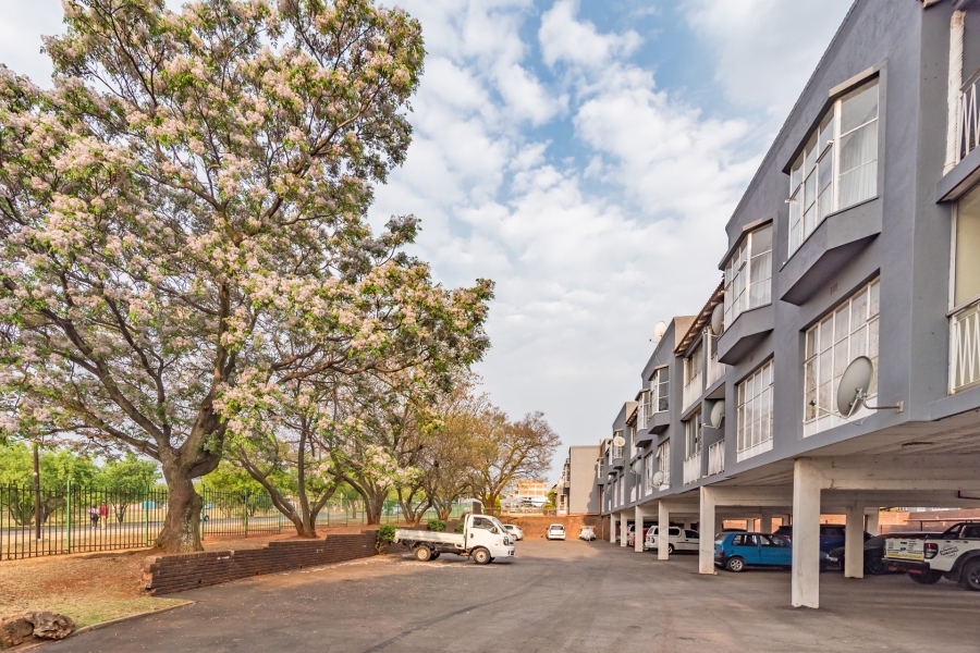 1 Bedroom Property for Sale in Horizon View Gauteng