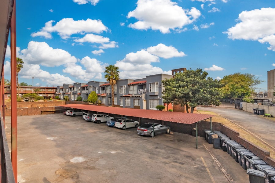 1 Bedroom Property for Sale in Horizon View Gauteng