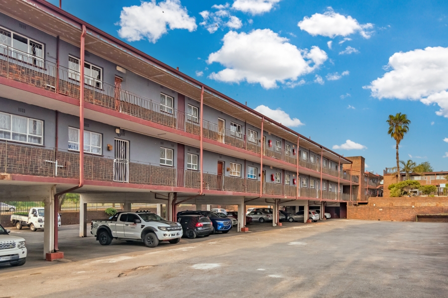 1 Bedroom Property for Sale in Horizon View Gauteng