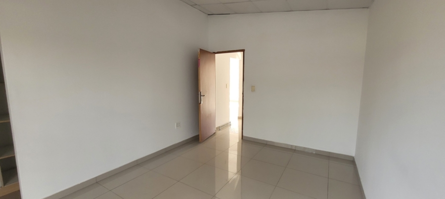 To Let 2 Bedroom Property for Rent in Three Rivers Gauteng