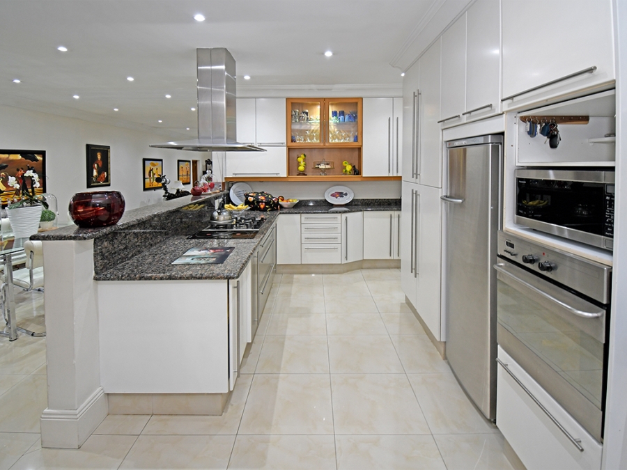 3 Bedroom Property for Sale in Parkmore Gauteng