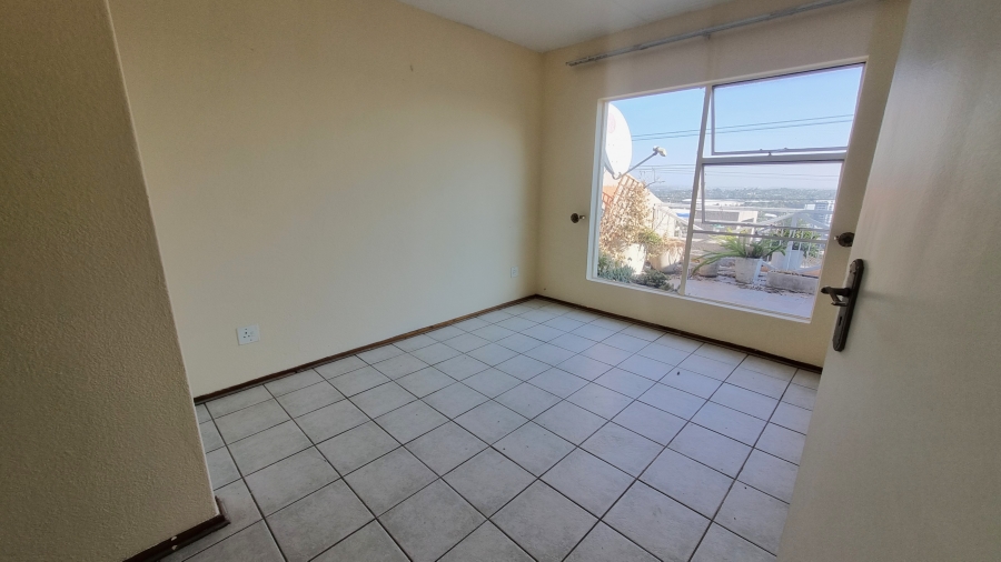 2 Bedroom Property for Sale in Solheim Gauteng