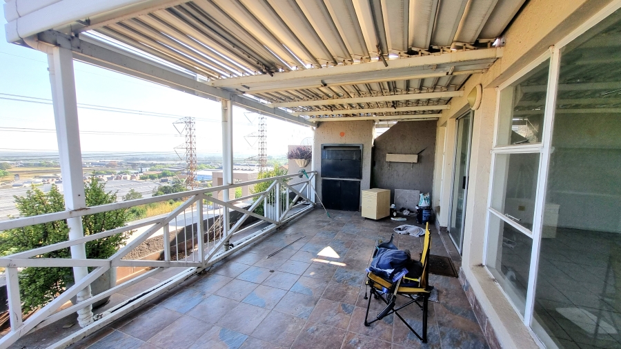 2 Bedroom Property for Sale in Solheim Gauteng