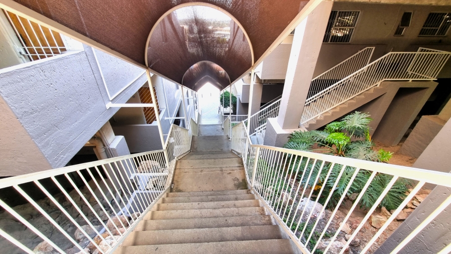 2 Bedroom Property for Sale in Solheim Gauteng