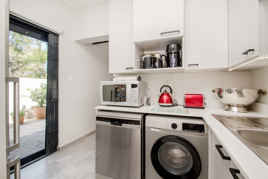 5 Bedroom Property for Sale in Carlswald Gauteng