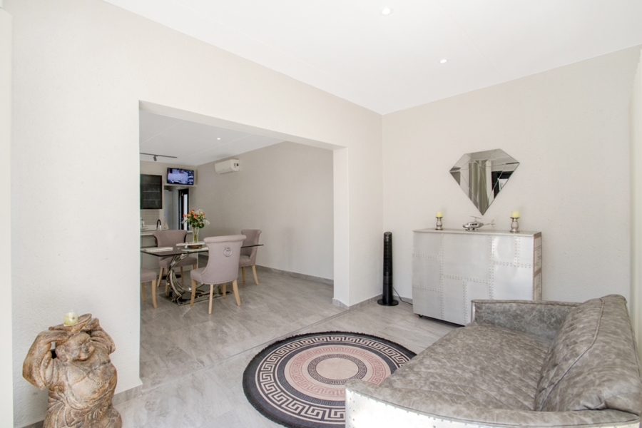 5 Bedroom Property for Sale in Carlswald Gauteng