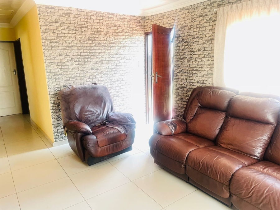 3 Bedroom Property for Sale in Soshanguve HH Gauteng