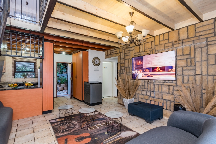 3 Bedroom Property for Sale in Allens Nek Gauteng