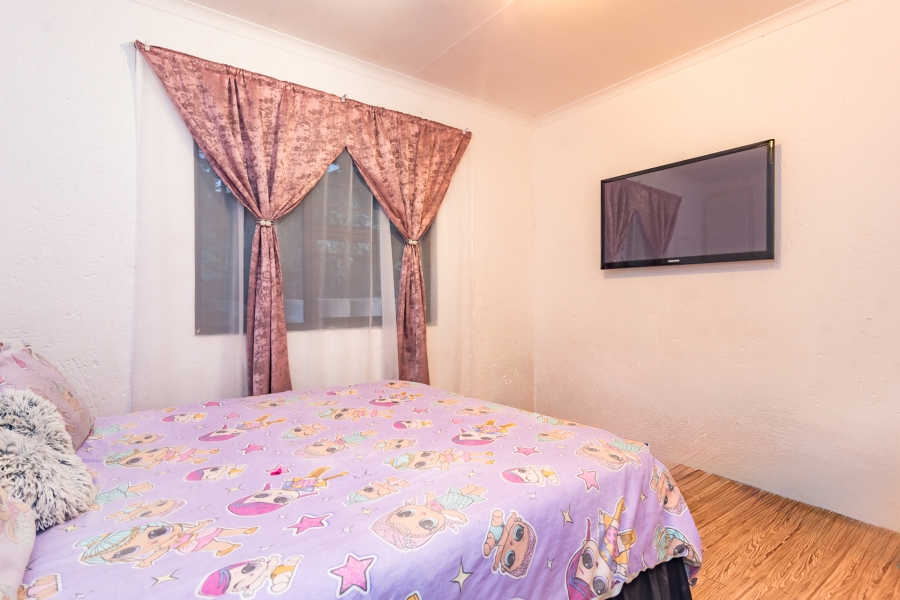 3 Bedroom Property for Sale in Allens Nek Gauteng