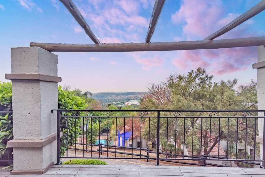 3 Bedroom Property for Sale in Allens Nek Gauteng
