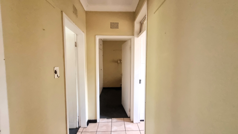 2 Bedroom Property for Sale in Parkhill Gardens Gauteng