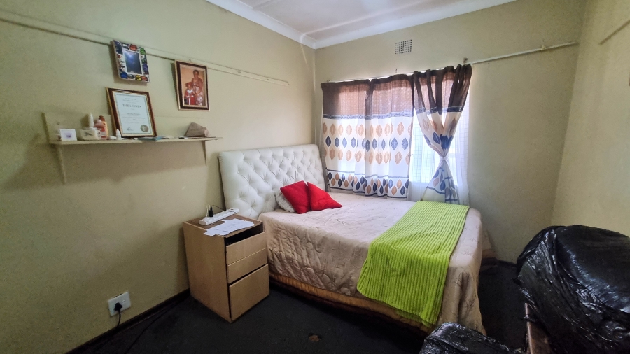 2 Bedroom Property for Sale in Parkhill Gardens Gauteng