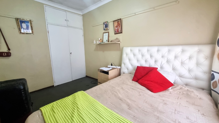 2 Bedroom Property for Sale in Parkhill Gardens Gauteng