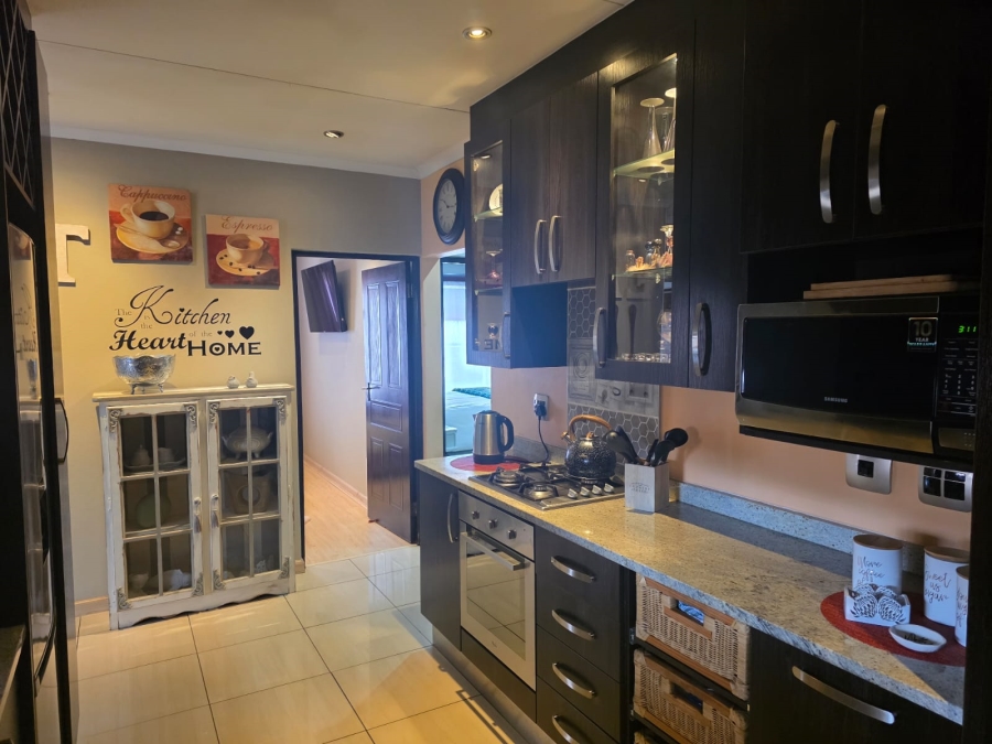 3 Bedroom Property for Sale in Pomona Gauteng