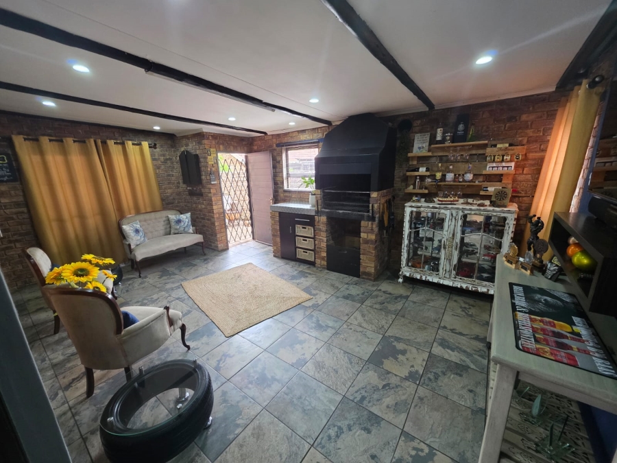 3 Bedroom Property for Sale in Pomona Gauteng