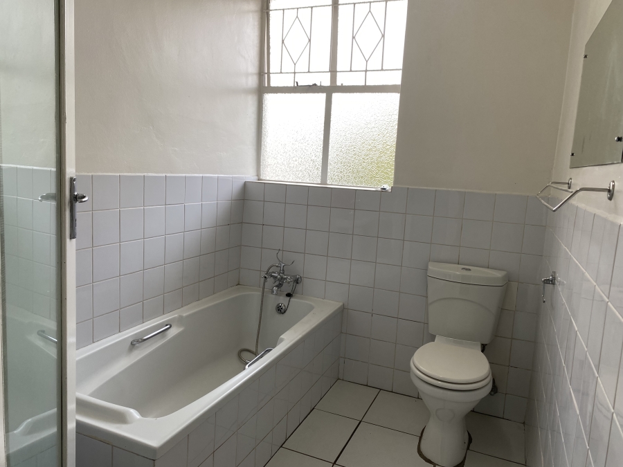 2 Bedroom Property for Sale in Illovo Gauteng