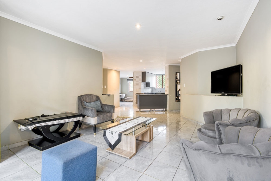 3 Bedroom Property for Sale in Victory Park Gauteng