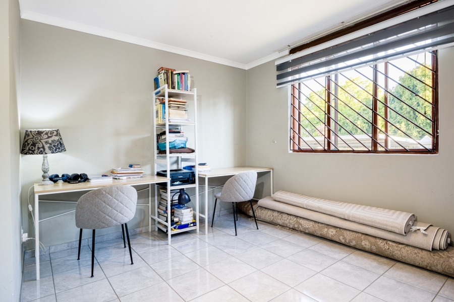 3 Bedroom Property for Sale in Victory Park Gauteng