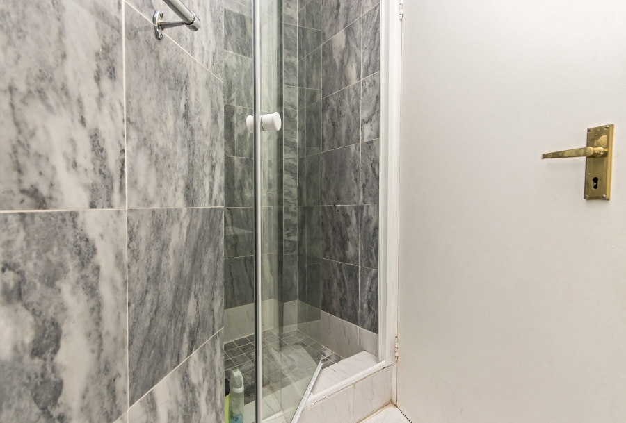 3 Bedroom Property for Sale in Victory Park Gauteng