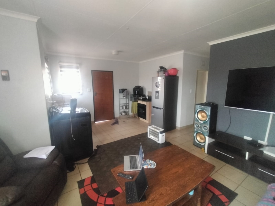 3 Bedroom Property for Sale in Protea Glen Gauteng