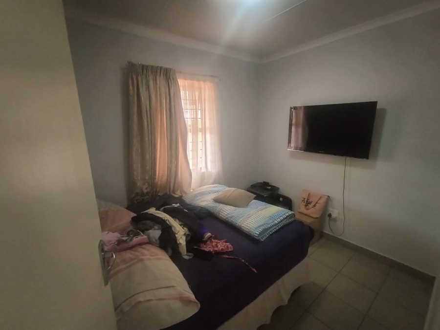3 Bedroom Property for Sale in Protea Glen Gauteng