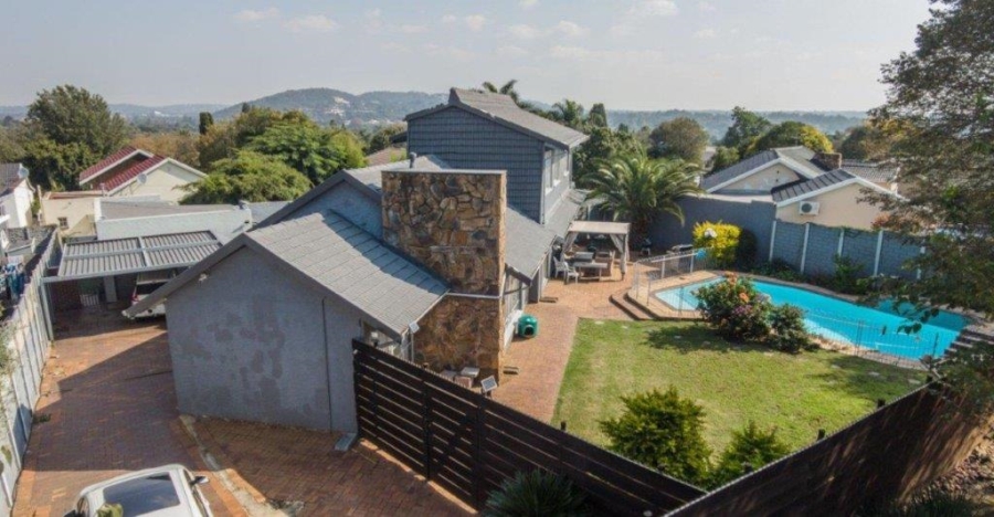 6 Bedroom Property for Sale in Dowerglen Ext 3 Gauteng