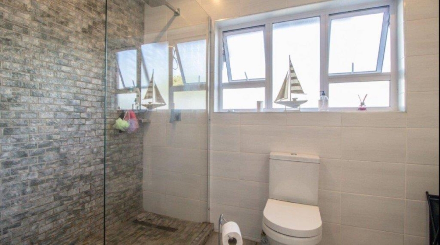 6 Bedroom Property for Sale in Dowerglen Ext 3 Gauteng