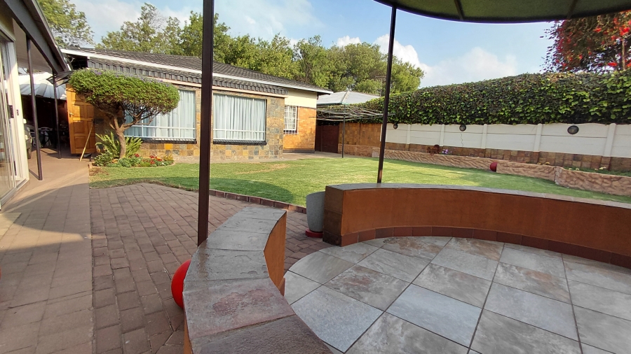 3 Bedroom Property for Sale in Comet Gauteng