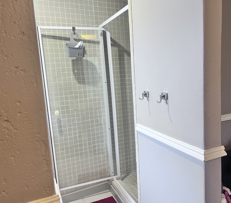 5 Bedroom Property for Sale in Pomona Gauteng