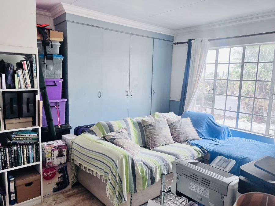 5 Bedroom Property for Sale in Pomona Gauteng