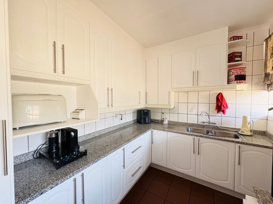 3 Bedroom Property for Sale in Freeway Park Gauteng