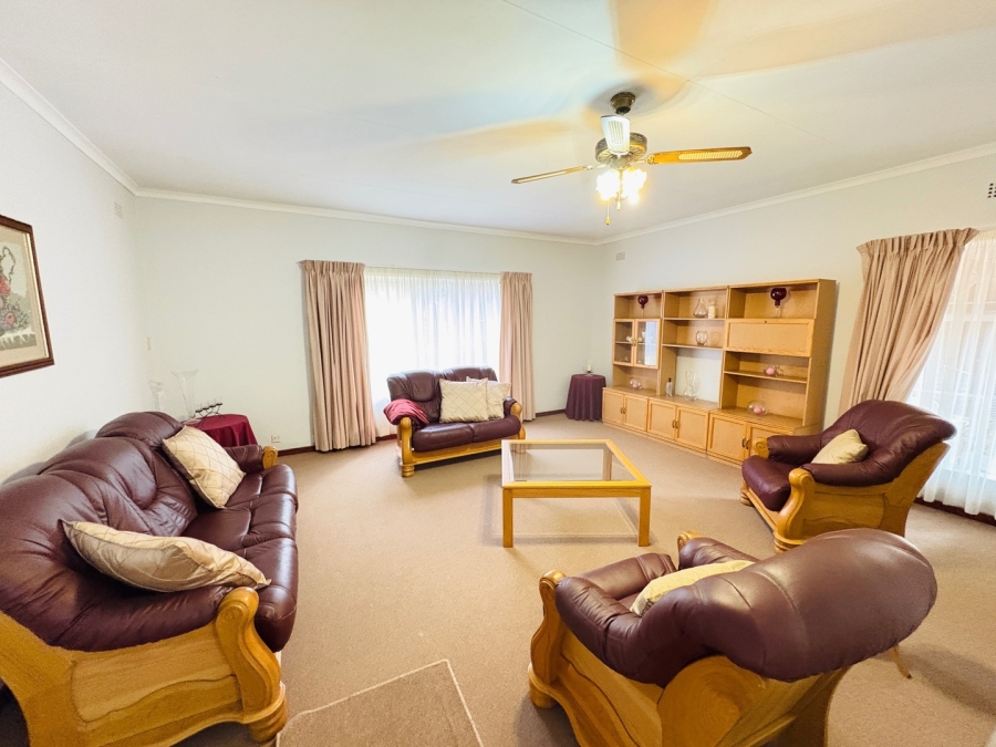 3 Bedroom Property for Sale in Freeway Park Gauteng