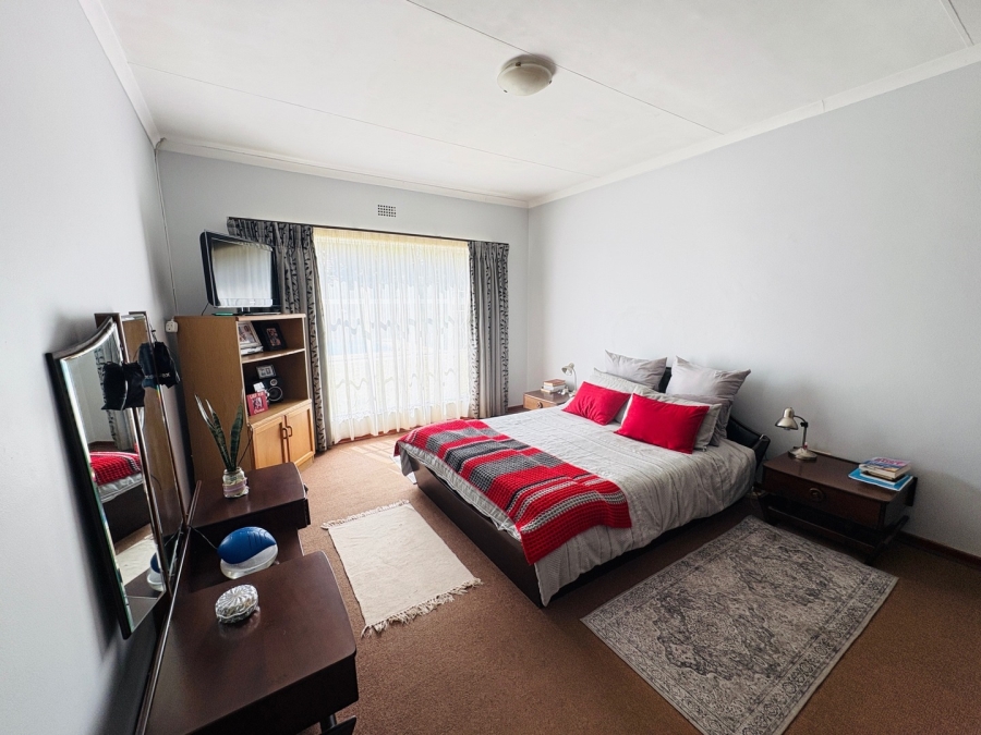 3 Bedroom Property for Sale in Freeway Park Gauteng
