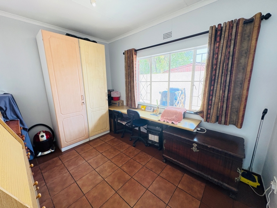 3 Bedroom Property for Sale in Freeway Park Gauteng