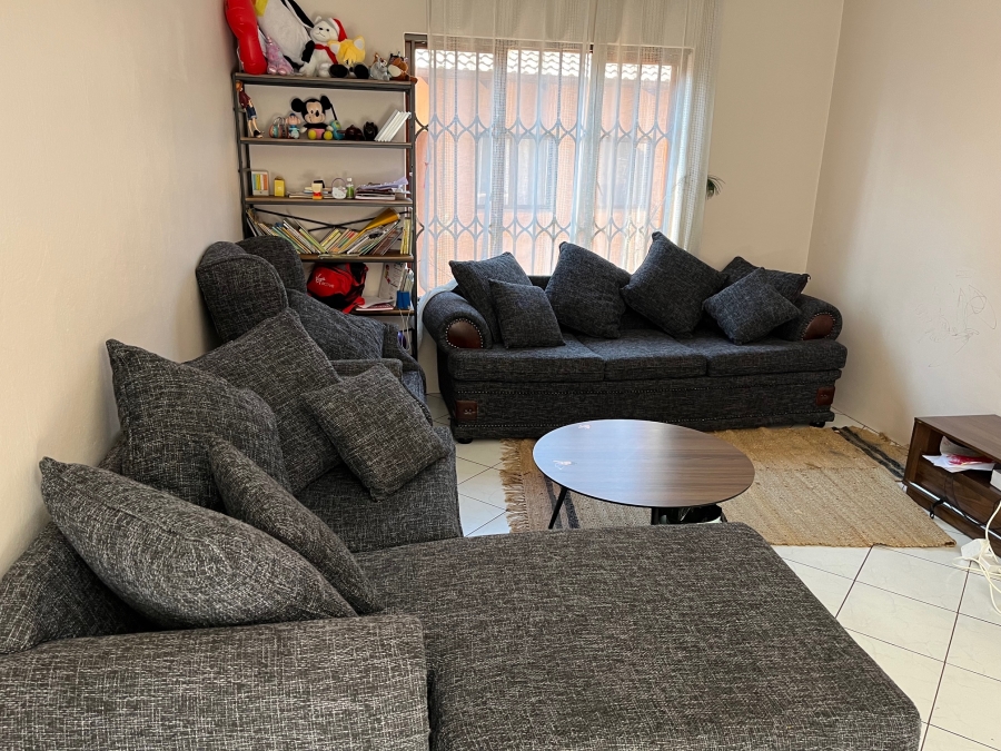 3 Bedroom Property for Sale in Buurendal Gauteng