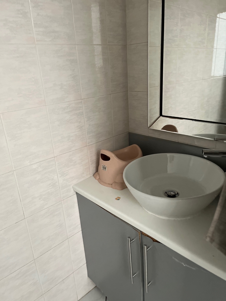 3 Bedroom Property for Sale in Buurendal Gauteng