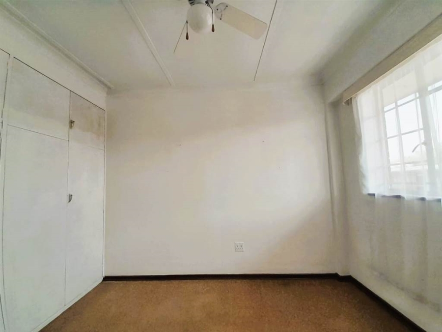2 Bedroom Property for Sale in New Redruth Gauteng