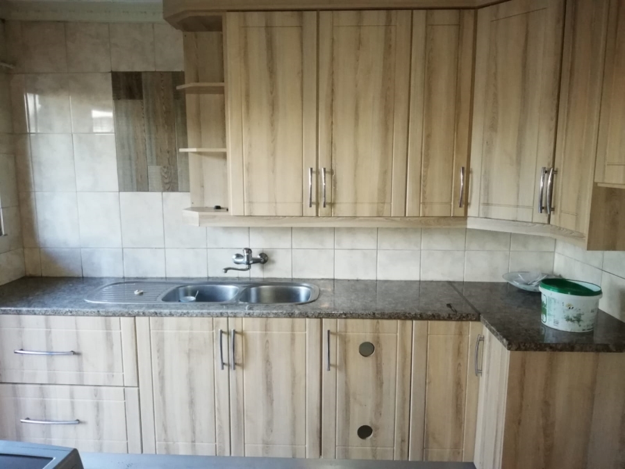 4 Bedroom Property for Sale in Bedworth Park Gauteng