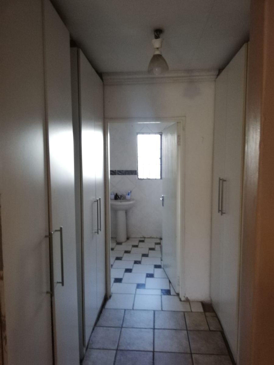 4 Bedroom Property for Sale in Bedworth Park Gauteng