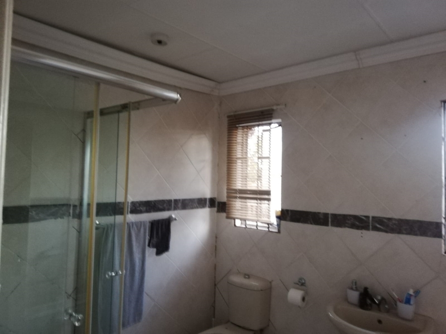 4 Bedroom Property for Sale in Bedworth Park Gauteng