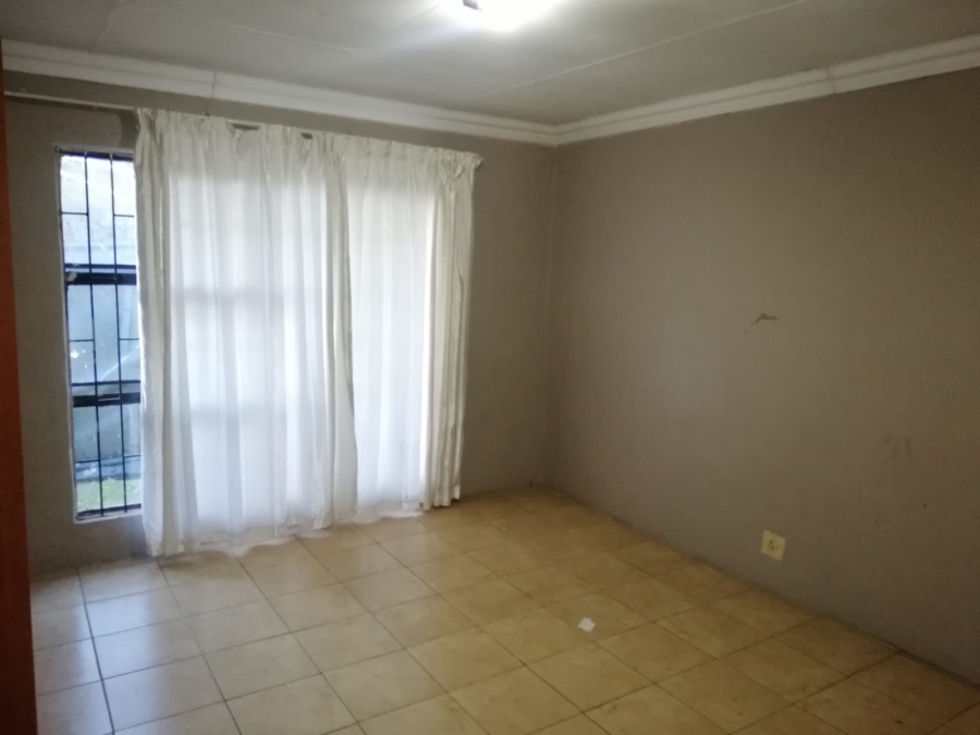 4 Bedroom Property for Sale in Bedworth Park Gauteng