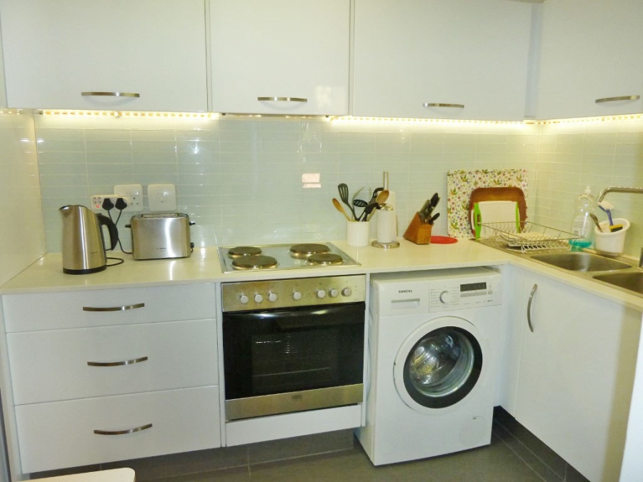 2 Bedroom Property for Sale in Inanda Gauteng