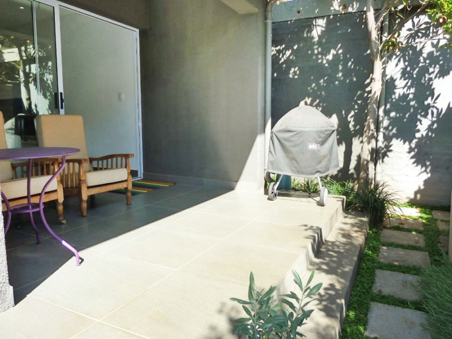 2 Bedroom Property for Sale in Inanda Gauteng